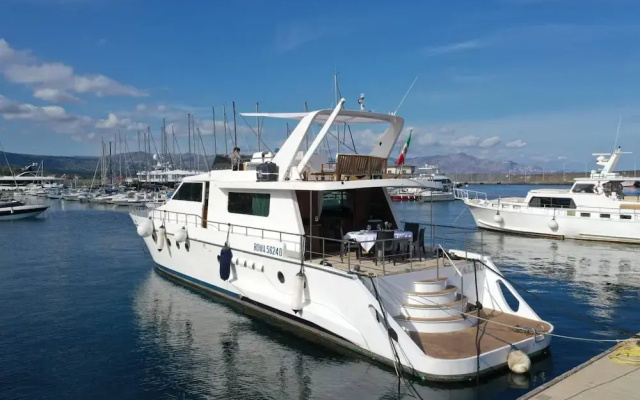 Welcom to Yacht di Lusso