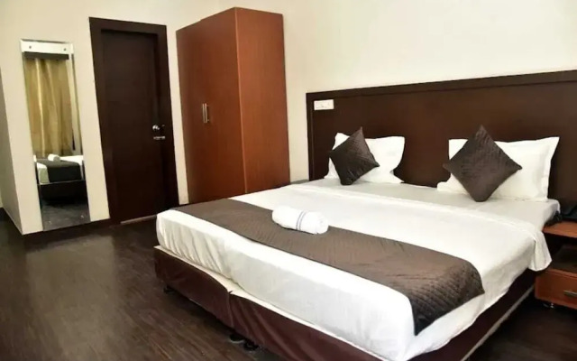 Silver Tree Hotel