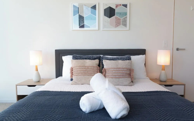 Mega Style Apartments Melbourne Square