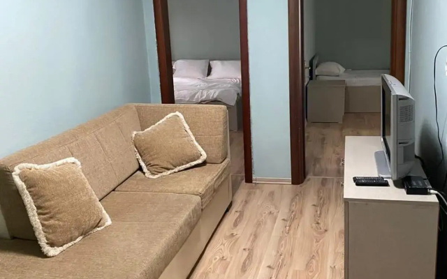 Itan’s apartments