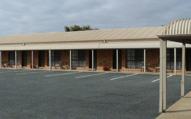 Settlement Motor Inn, Deniliquin