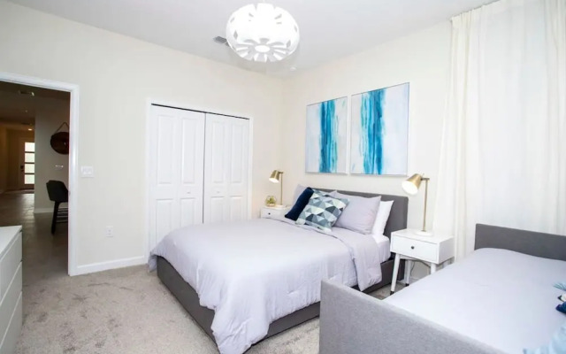 Stunning 5BR Home - Your Dream Getaway