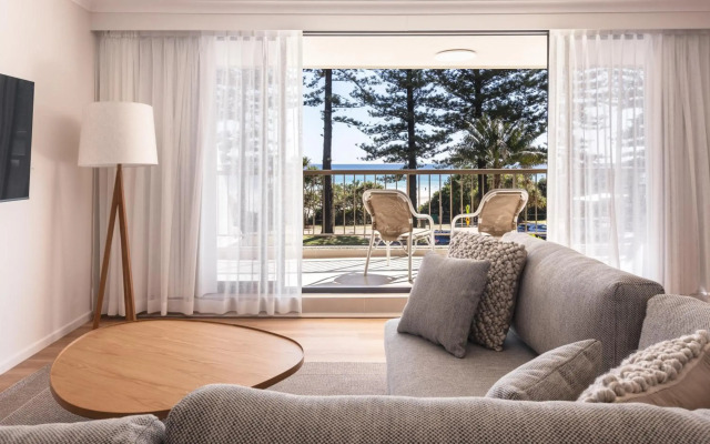 Columbia Beachfront Apartments