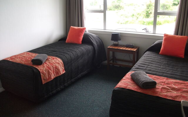 Scenicland Motels