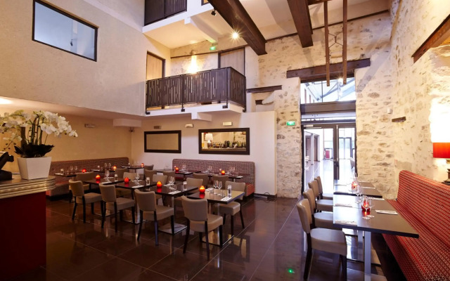 Hotel Les Herbes Folles