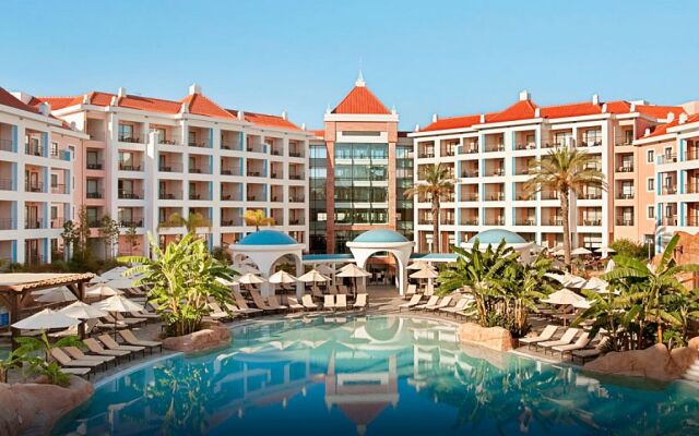 Hilton Vilamoura As Cascatas Golf Resort & Spa