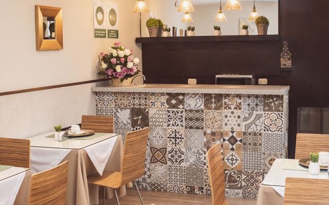 Hostal Lirium