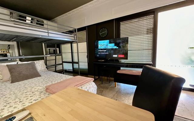 Sleeps 4 close to Iaso Oaka Mitera