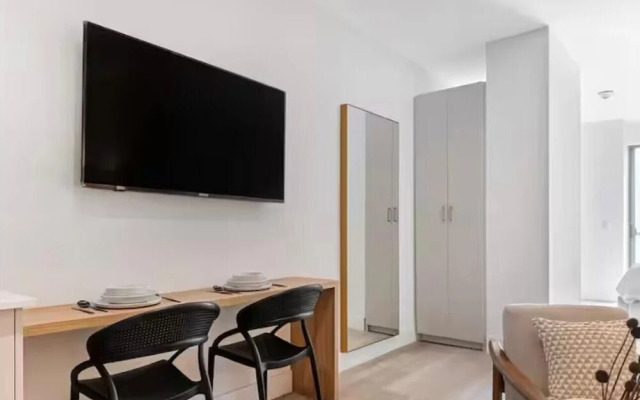 Modern Condo Brickell by Palermo Home