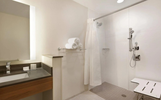Fairfield Inn & Suites by Marriott Boulder Longmont