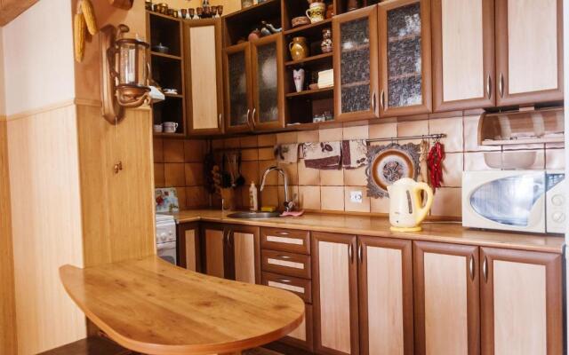 Apartment Na Shevchenka 3