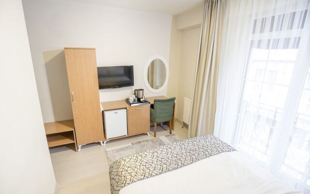 Life Otel