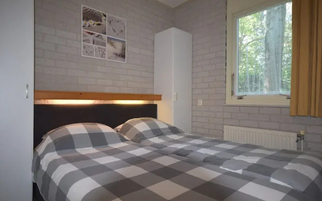 Fireplace Bungalow in Family Park