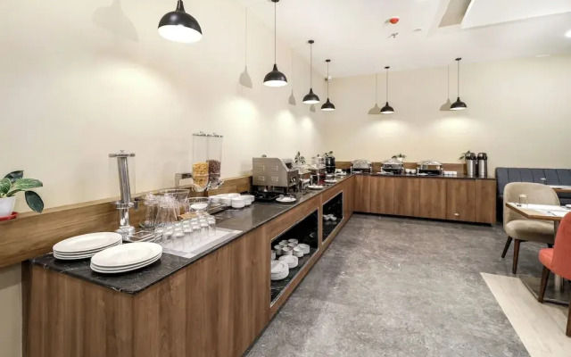 Starlit Suites Newtown Kolkata