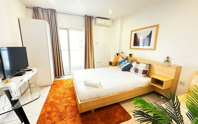 The Gallery Apartment
