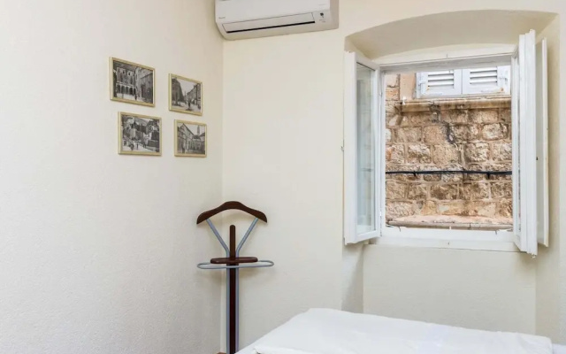 Apartment Maru - Two Bedroom Apartment With City View
