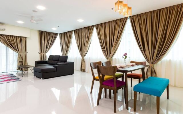 Bright 2BR Condo for 5 W/kl City View