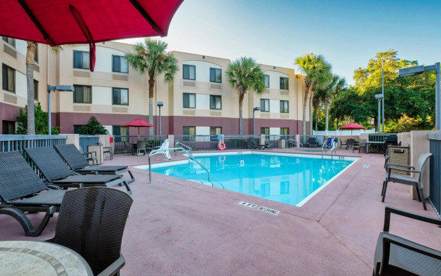 Red Roof Inn PLUS+ Palm Coast