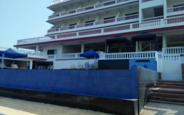 Aarya Boulevard by OYO Rooms