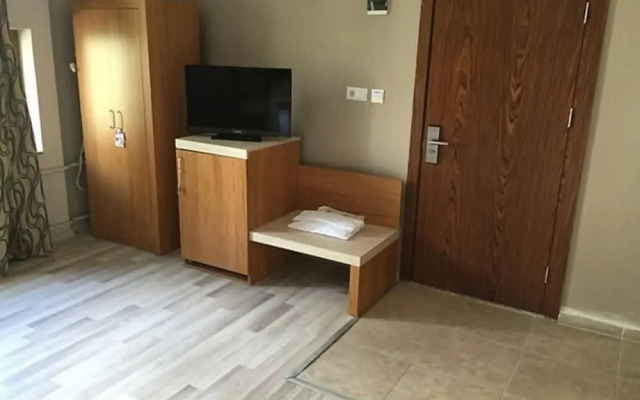 Hotel Dedemin 2