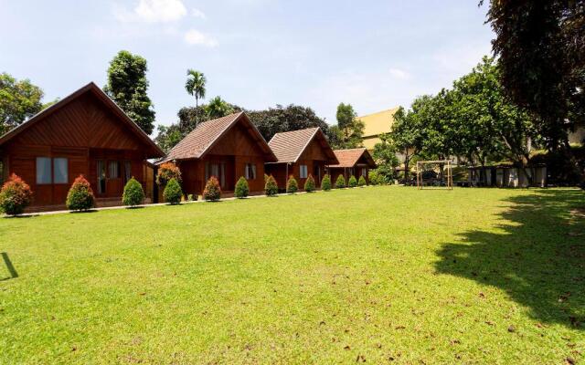 OYO 883 Pavo Resort