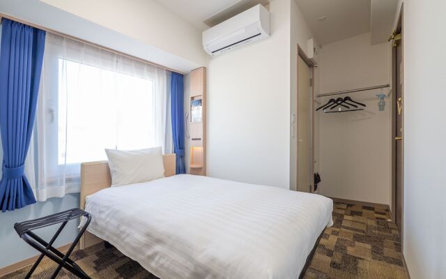 Toyoko Inn Yokohama-Eki Nishi-Guchi