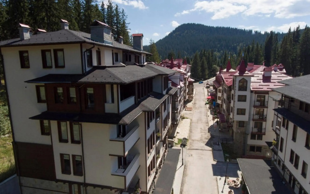 Green Life Family Apartments Pamporovo