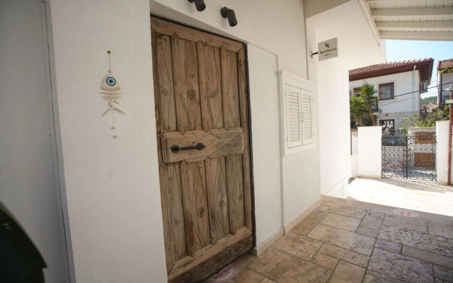 Alp Suites Mandalin