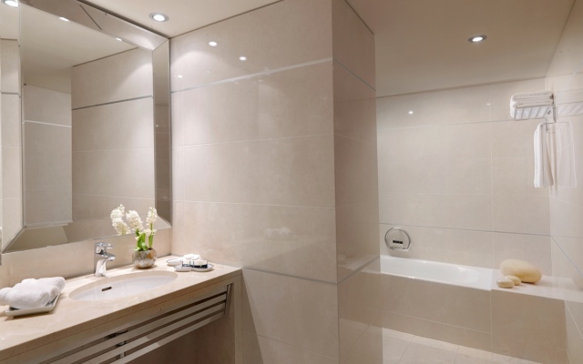 Divani Escape- Adults only