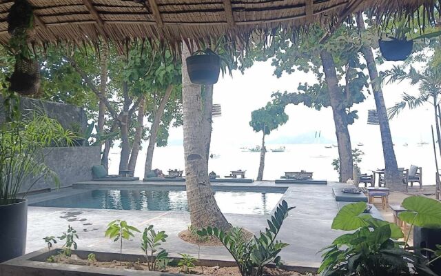 La Plage Hotel