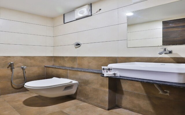 Hotel Crystal By OYO Rooms