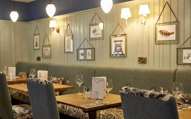 Ravensworth Arms Hotel