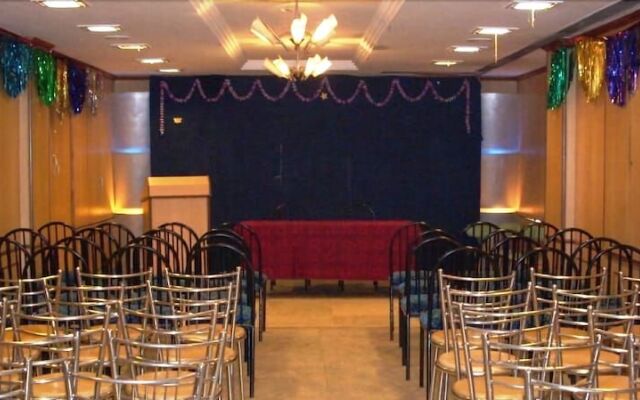 Hotel Manickam Grand