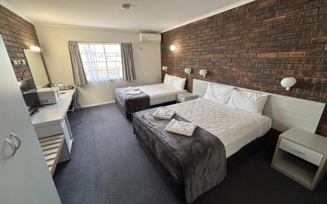 Shakespeare Motel – Guest Rooms – Mackay