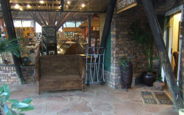 Kwena Chalets
