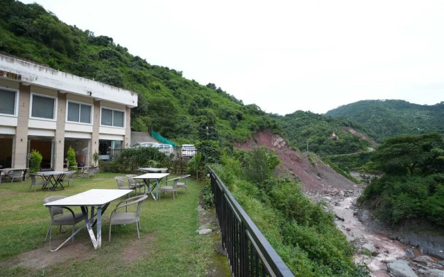 Royal suites Chakki Morh