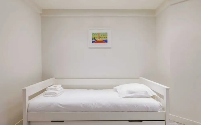 Modern Apartment - 2br/6p - Saint-ambroise