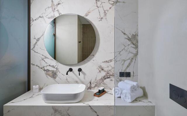 Mare Suites