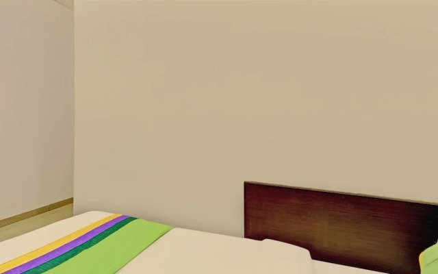 Treebo Trend Loharkar's Family Hotel