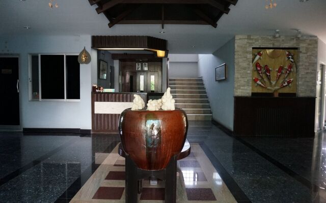 Baan Suksiri Hotel