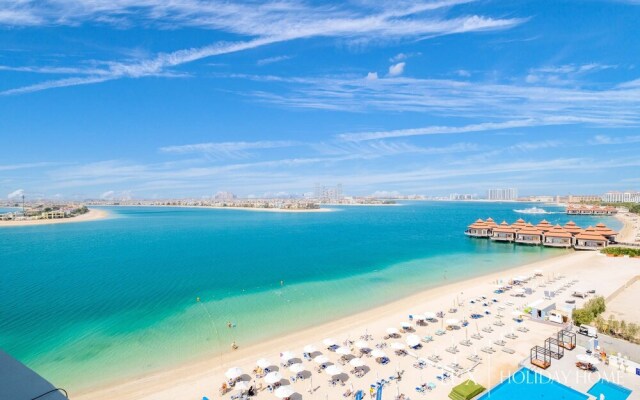 LUX Holiday Home - Royal Bay 1