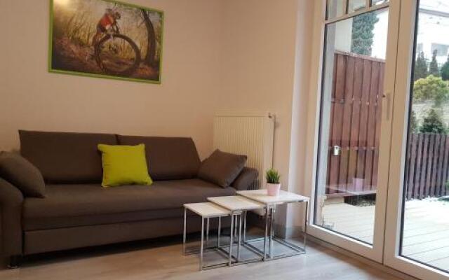 Apartament z Ogrodem