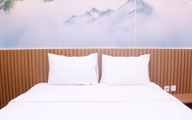 Comfortable Design Studio Room At Vasanta Innopark Apartment – Guest Rooms – Cikarang