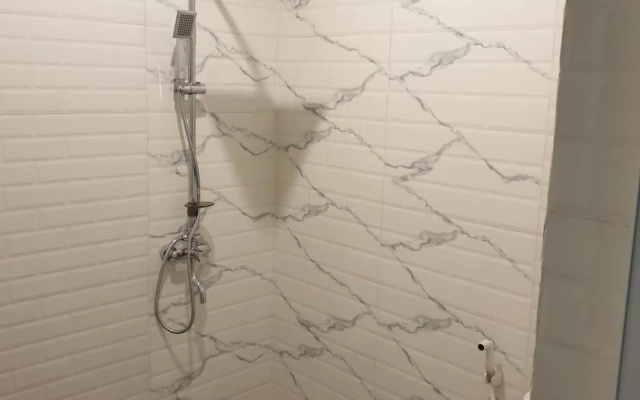OYO 1251 Residence 8