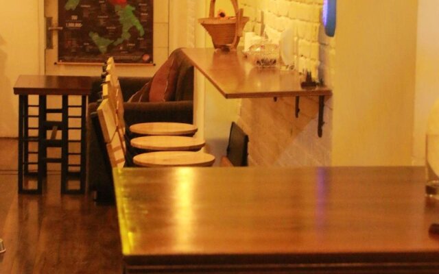 Sofia House Hostel and Bar