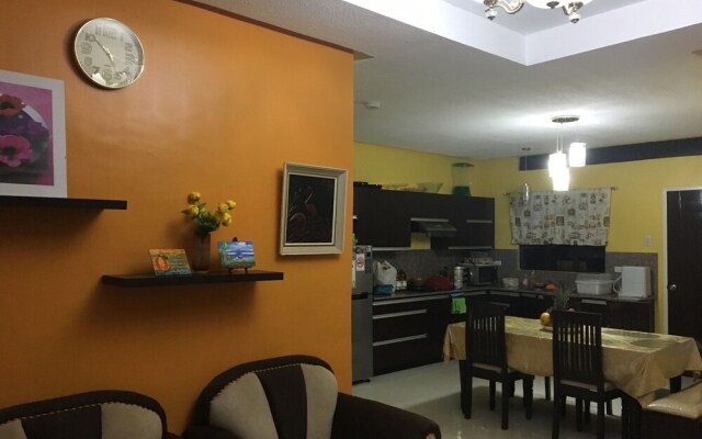 Money Saver Home 5 Min To Airport, Wifinetflix