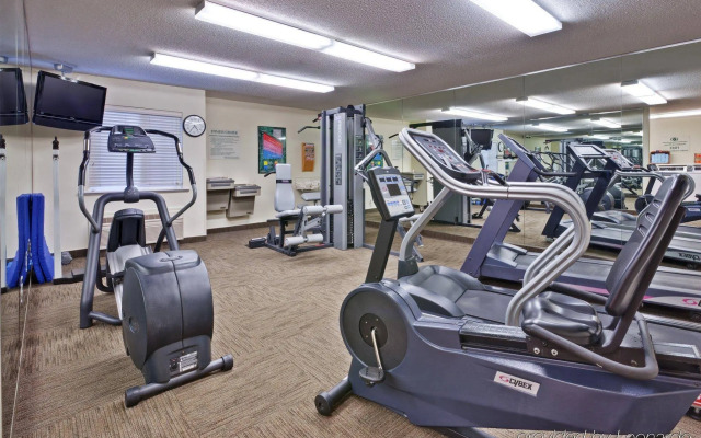 Candlewood Suites Indianapolis by IHG