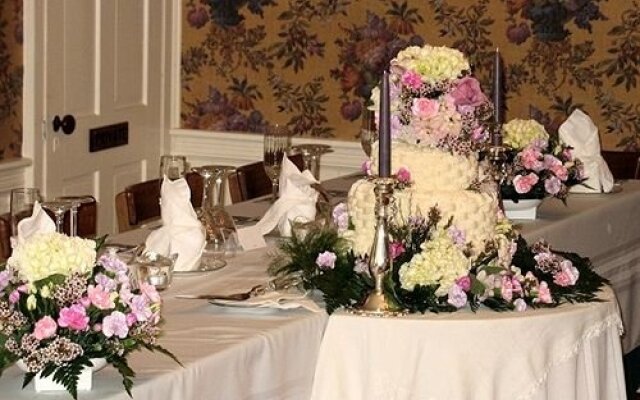 Winterwood at Petersham