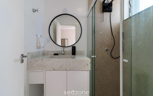 Studio bem localizado no centro de Floripa EVA105