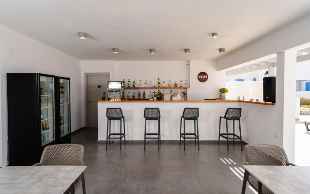 Evripus Suites Hotel